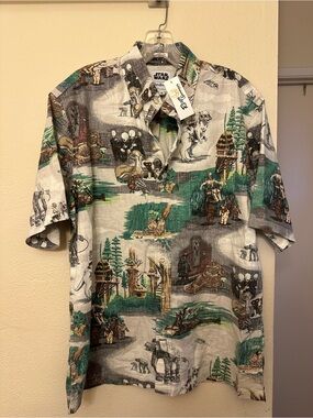 Reyn Spooner Star Wars Camp Shirt - Rebels, Aliens, and Droids - NWT Size Medium
